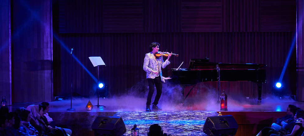 HERITAGE CONCERT SERIES "1001 LIGHTS"