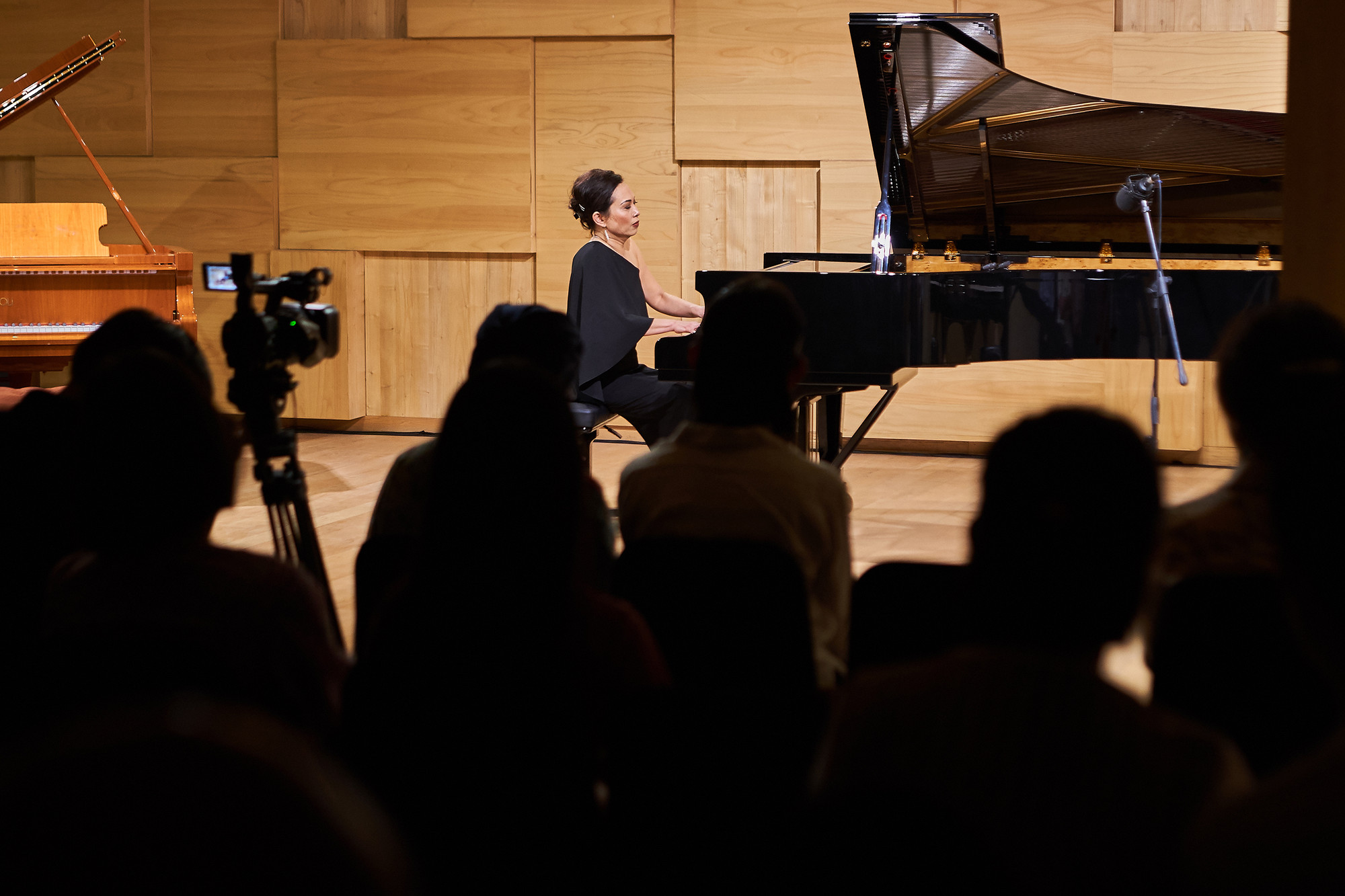 THE CONCERT OF MYRNA SETIAWAN