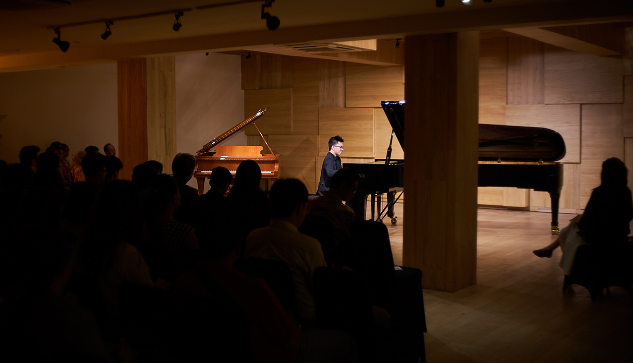 PIANO RECITAL BY RANDY RYAN